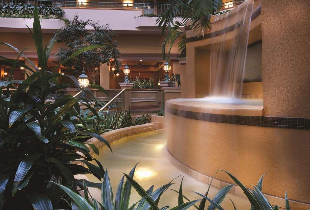 Embassy Suites By Hilton Greensboro Airport Inreriör bild