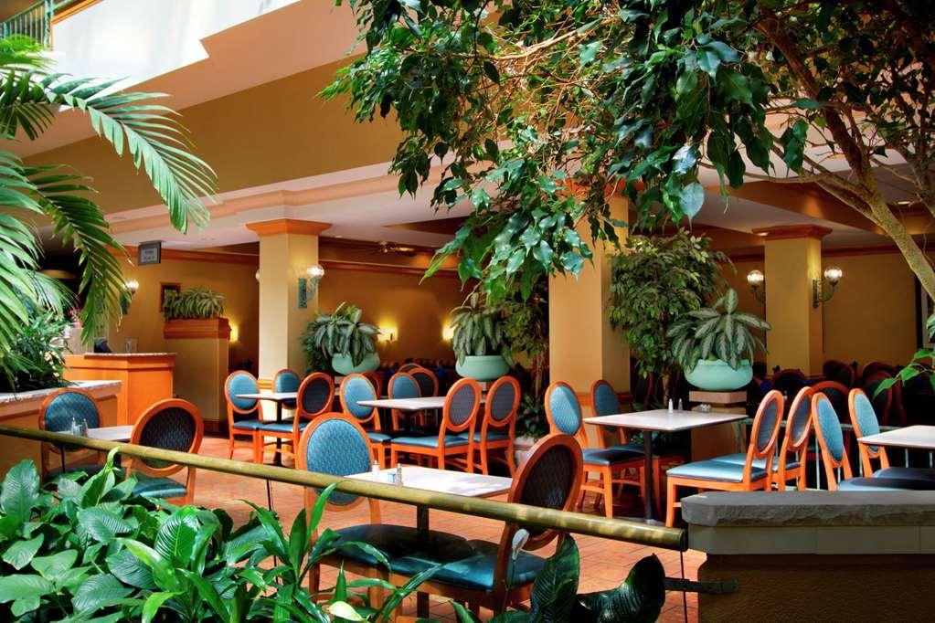 Embassy Suites By Hilton Greensboro Airport Restaurang bild