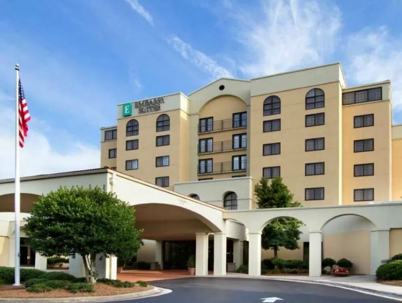 Embassy Suites By Hilton Greensboro Airport Exteriör bild