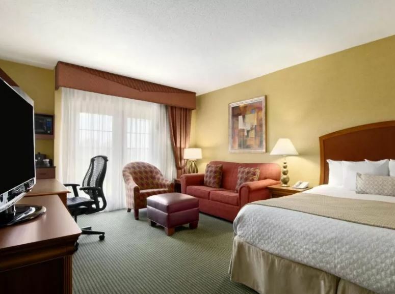 Embassy Suites By Hilton Greensboro Airport Exteriör bild